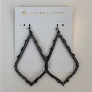 Kendra Scott Sophie Earrings
